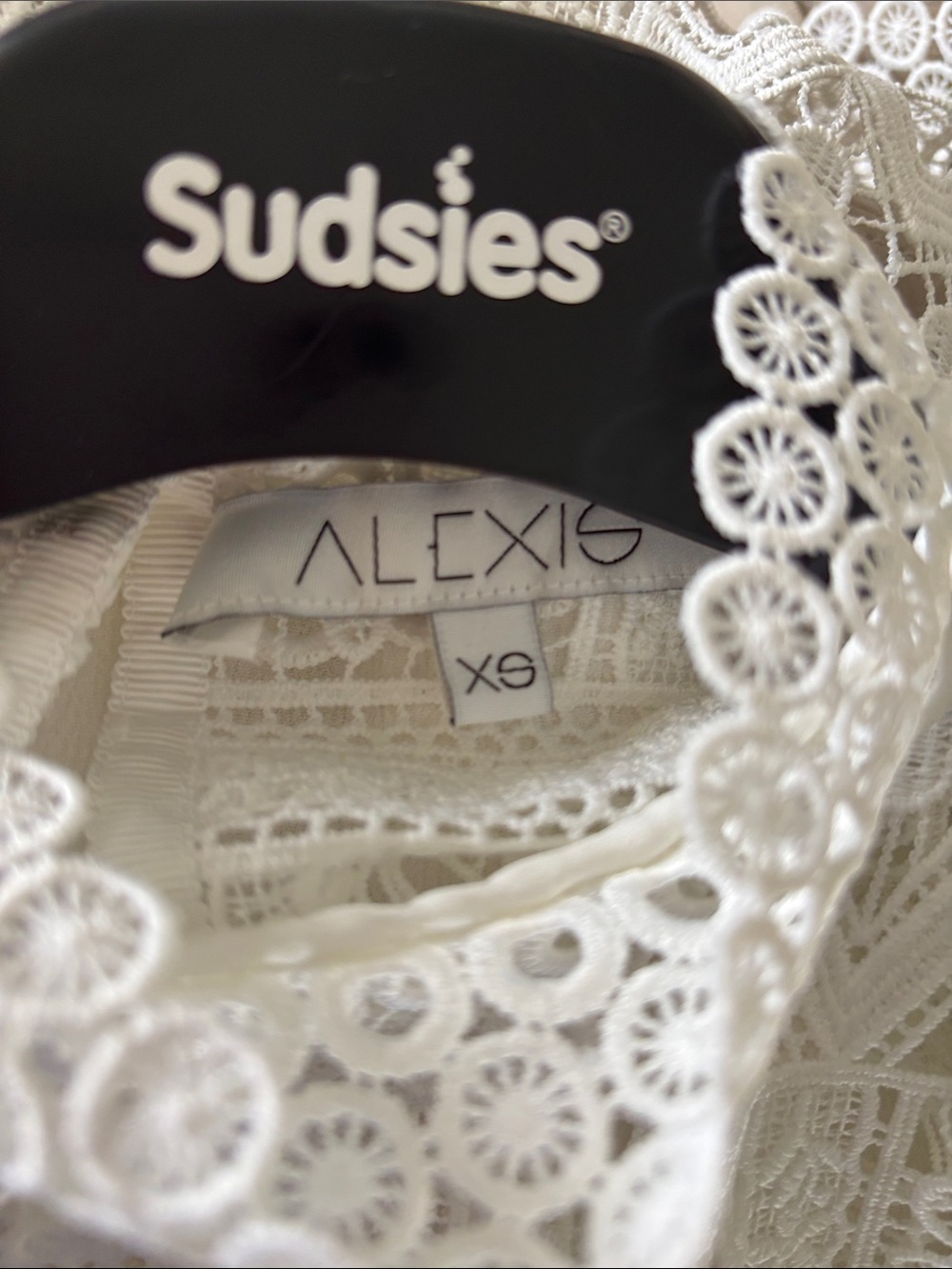ALEXIS LACE TOP - Picture 5 of 5